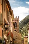 Dans l'enceinte de la cité fortifiée de Villefranche de Conflent, plus beau village de France crédit photo JC Milhet
