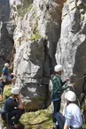 escalade en falaise moniteur sport nature